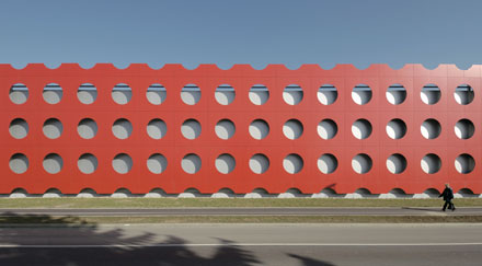 外壁建材パネル アルポリック 施工例2 外壁建材パネル アルポリック 施工例2